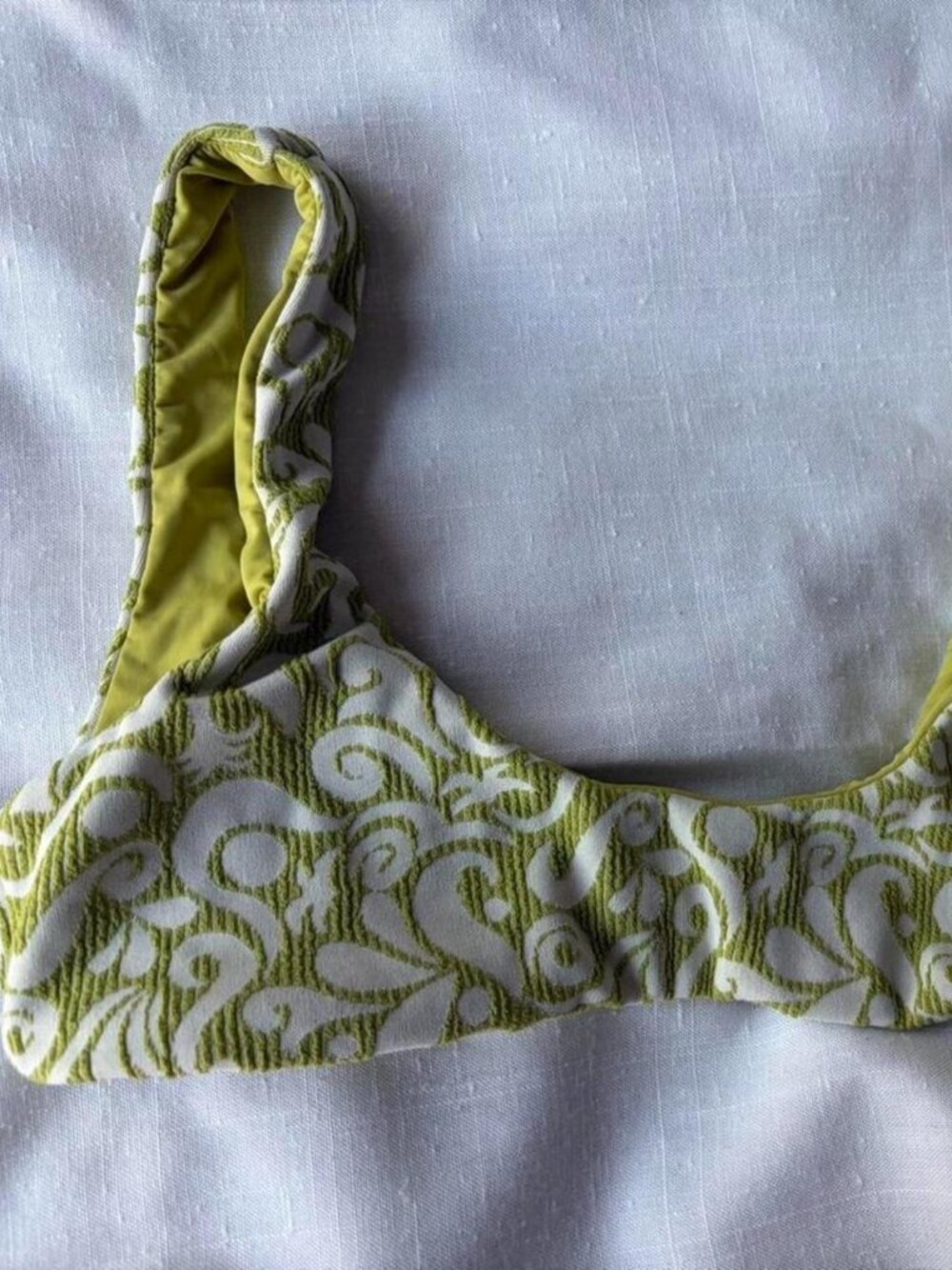 Dippin Daisys surf bikini top